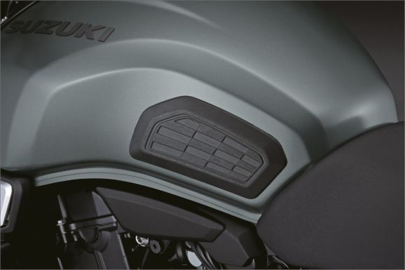 Suzuki - GSX-8T Street 2026 